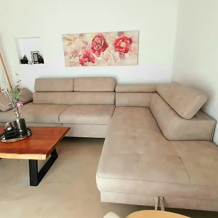 Apartment With Heated Private Pool And Bbq Georgioupoli
