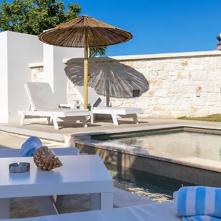 With Heated Private Pool And Bbq * Γεωργιούπολη