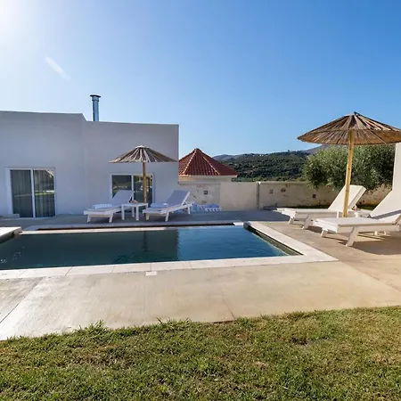 With Heated Private Pool And Bbq Διαμέρισμα