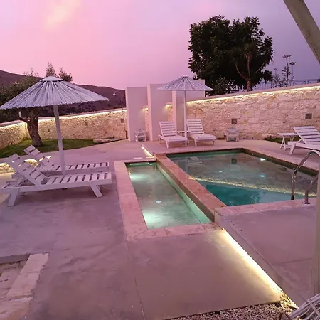 With Heated Private Pool And Bbq Γεωργιούπολη